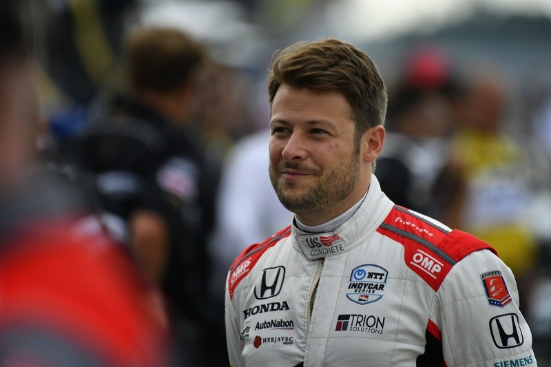 Andretti returning to driving school after "worst year" in IndyCar