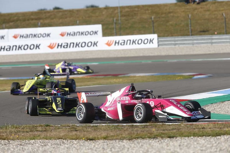 All-female W Series to race on US and Mexican GP F1 support package