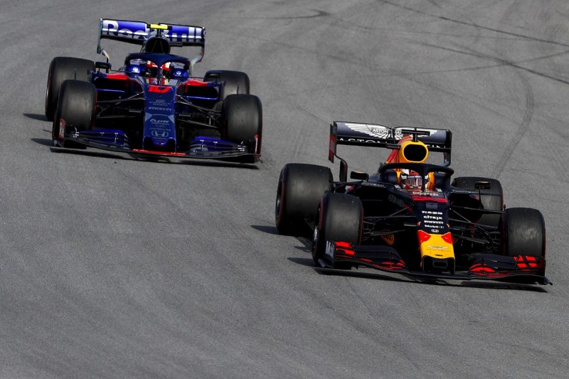 Honda commits to F1 for at least 2021 with an initial one-year deal