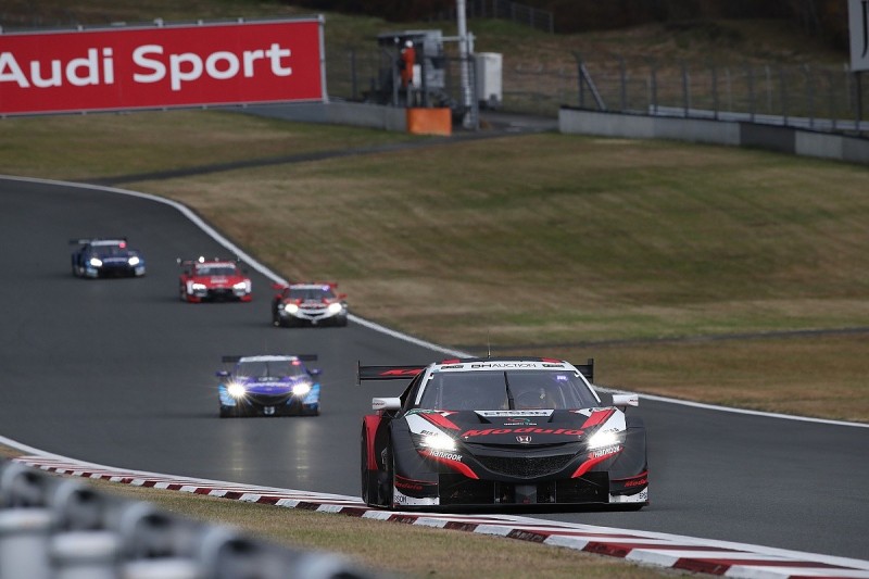 Karthikeyan beats DTM's Wittmann, Duval to win Dream Race finale