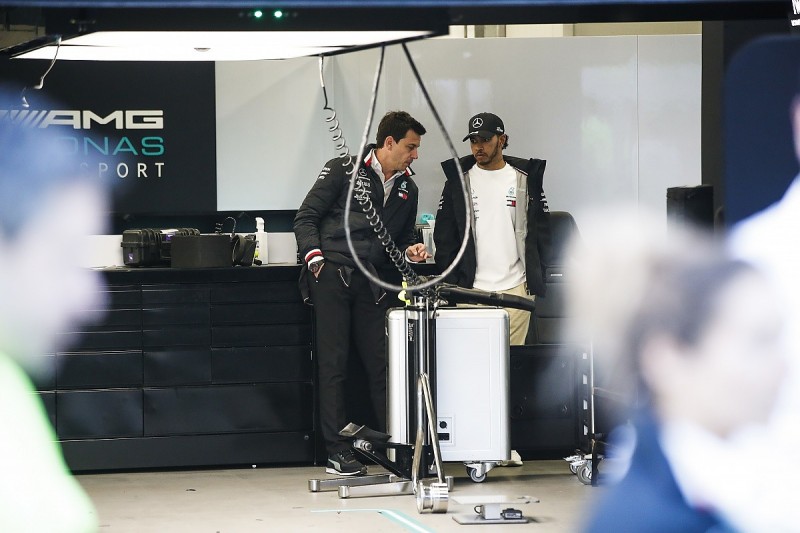 Lewis Hamilton: Mercedes boss Toto Wolff could run F1 but shouldn't