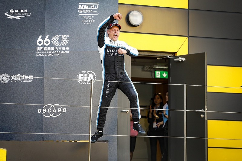 Macau WTCR: Andy Priaulx takes first WTCR win of 2019 in finale