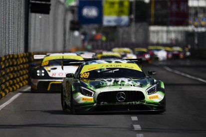 Macau GT World Cup: Marciello keeps Porsche pair at bay to win