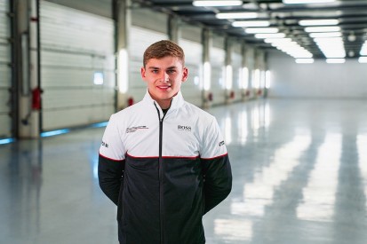Ginetta GT4 champion Harry King wins Porsche GB Junior shootout