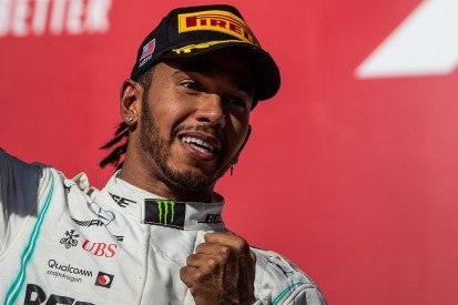 Hamilton battled mental "demons" during tough 2019 F1 season