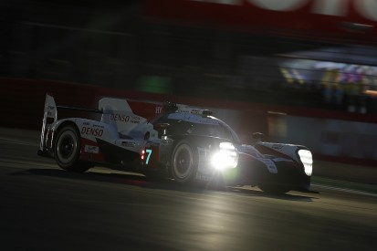 Le Mans 24 Hours: Porsche GTE gap erased, #7 Toyota leads overall