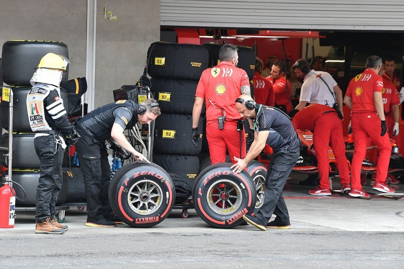 Pirelli says 'misleading' F1 TV tyre graphic will be improved