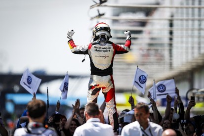 Leuchter takes first WTCR win in dramatic final Nurburgring race