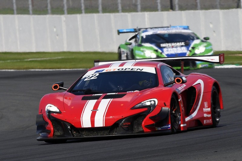 McLaren back to British GT Championship's top class for 2018
