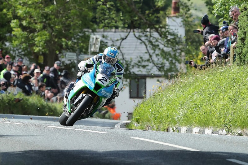 Harrison wins Isle of Man Senior TT after Hickman Superbike trouble