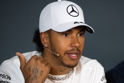 Hamilton wants to change "minimal diversity" in F1 as his legacy