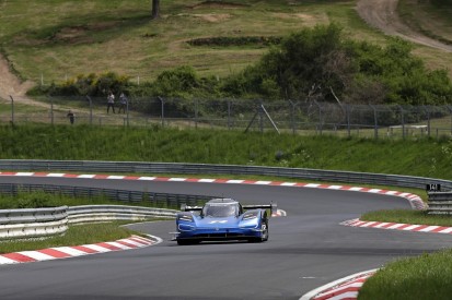 Volkswagen I.D. R breaks Nurburgring electric record by over 40s
