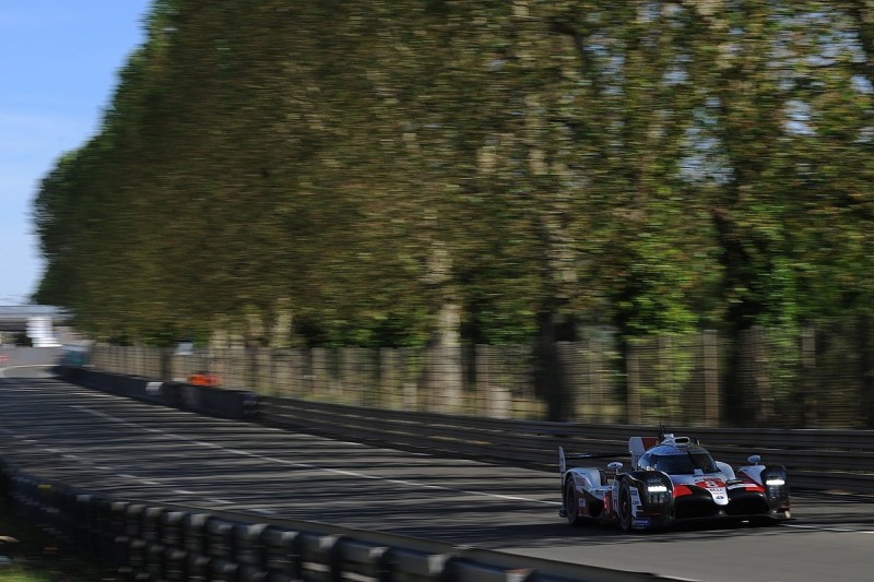 Buemi improves twice to lead Toyota 1-2 in first Le Mans test day