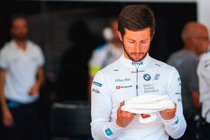 BMW retains Alexander Sims for Formula E in 2019/20