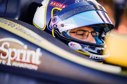 Ganassi signs ex-F1 racer Ericsson and expands to three Indycars