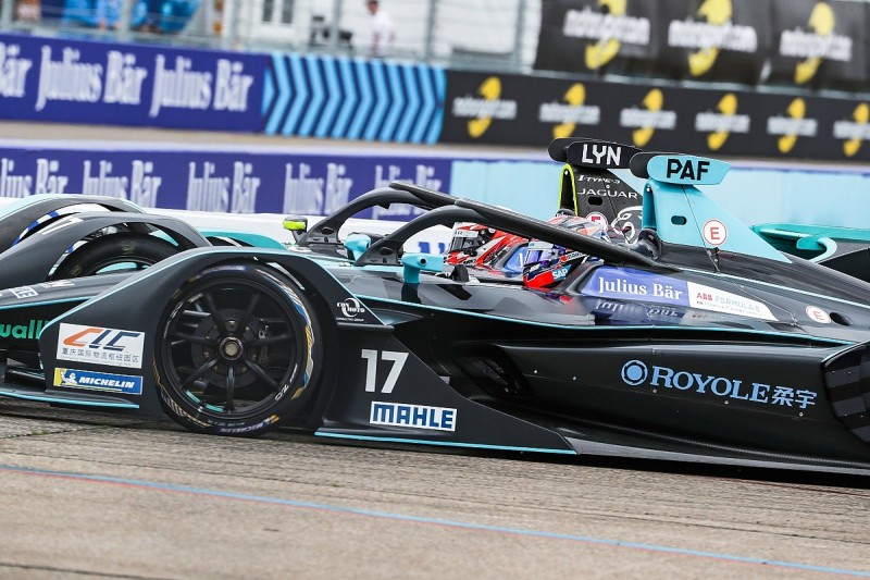 Gary Paffett and Alex Lynn disagree over Berlin Formula E clash