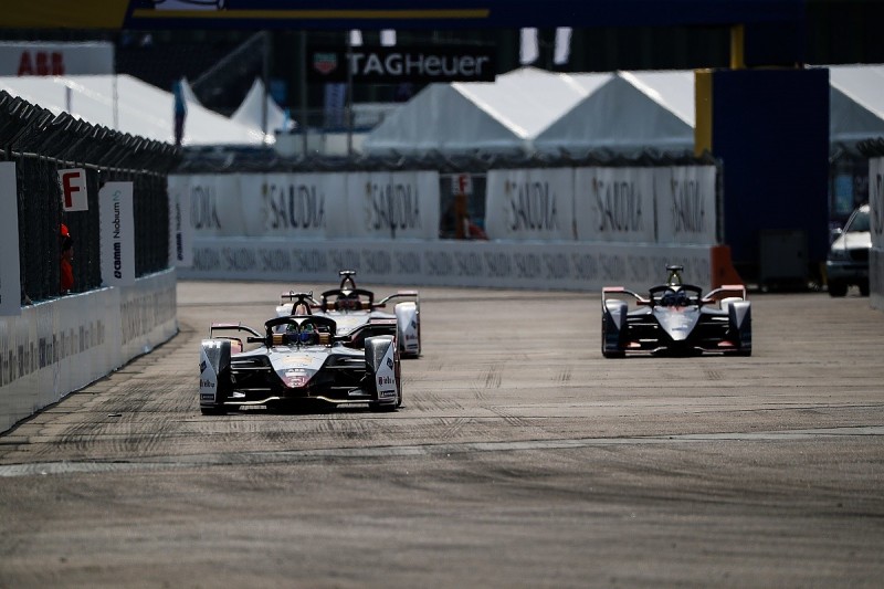 Lucas di Grassi: Berlin Formula E schedule will create "a big mess"