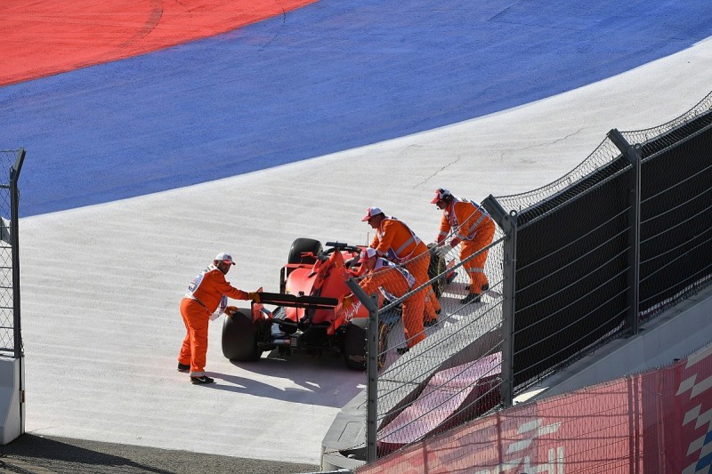Vettel's Russian GP V12 remark came from hybrid engine frustration