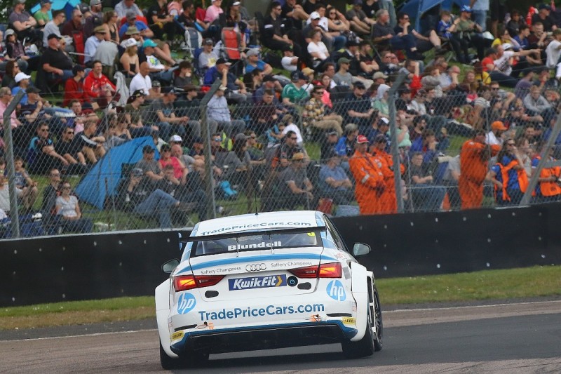 Tom Chilton: Mark Blundell should consider quitting the BTCC
