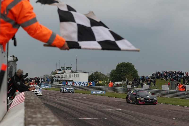 Thruxton BTCC: Josh Cook jumps Ash Sutton to win finale