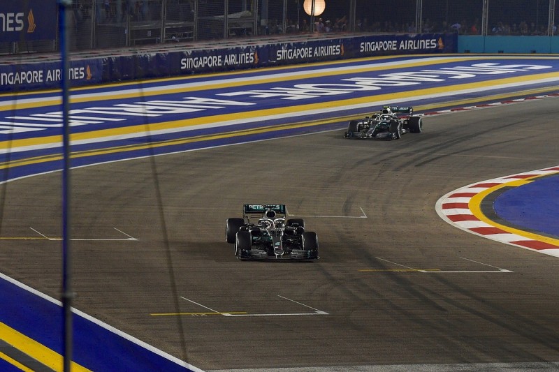 Lewis Hamilton suggests fix to improve F1 Singapore GP's racing