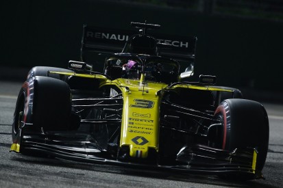 Renault: Ricciardo "microsecond" MGU-K spike caused by kerb strike