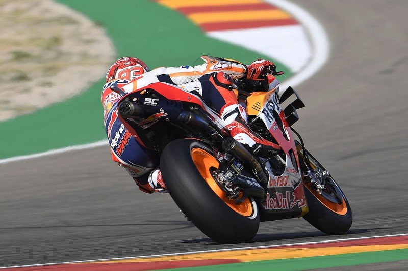 Marquez demolishes MotoGP field by 1.6s in Aragon FP1
