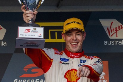 Pukekohe Supercars: McLaughlin breaks win record in controversial race