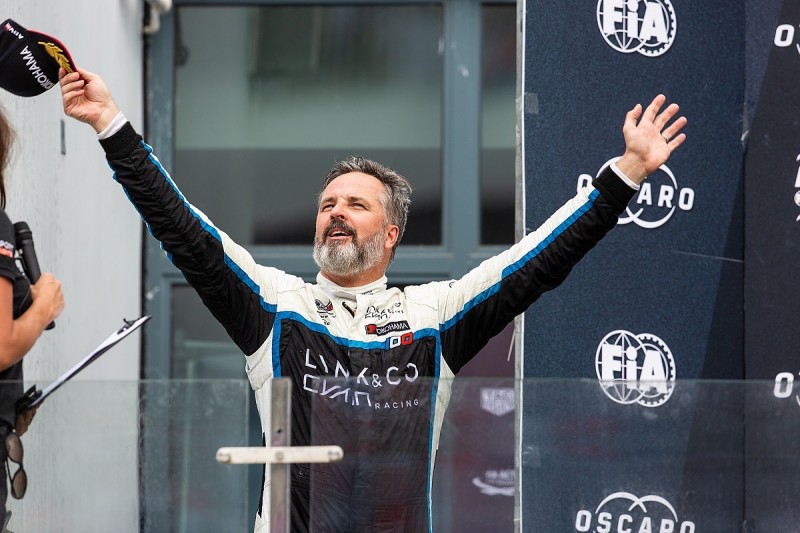 Muller claims second win of WTCR Ningbo weekend, boosts title hopes