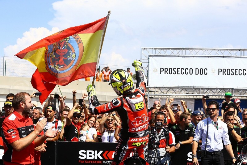Podcast: Shock MotoGP return for World Superbike sensation Bautista?