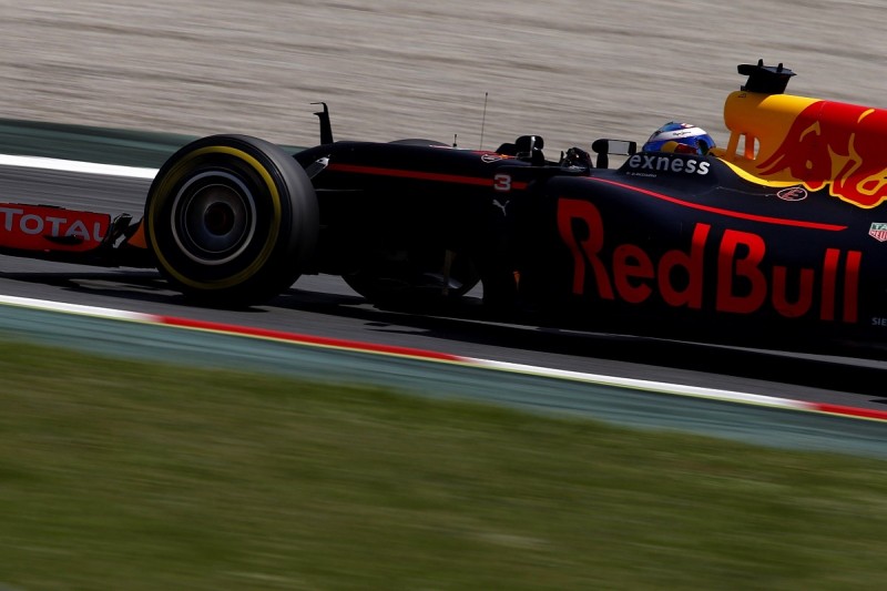 F1 engines: Renault tells FIA it is happy to extend Red Bull deal