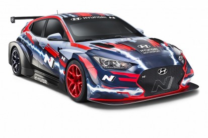 Hyundai unveils new electric Veloster built to E TCR regulations