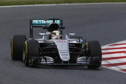 Mercedes under pressure to fix F1 handling problems, says Hamilton