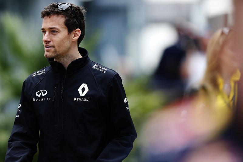 Renault F1 rookie Jolyon Palmer reassured future safe for 2016
