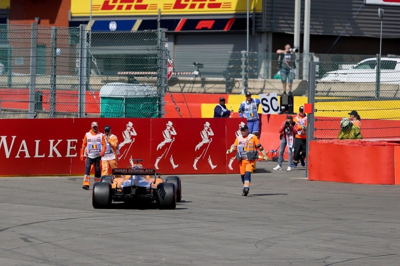 Sainz's Spa F1 engine "alive", Norris set for Monza grid drop