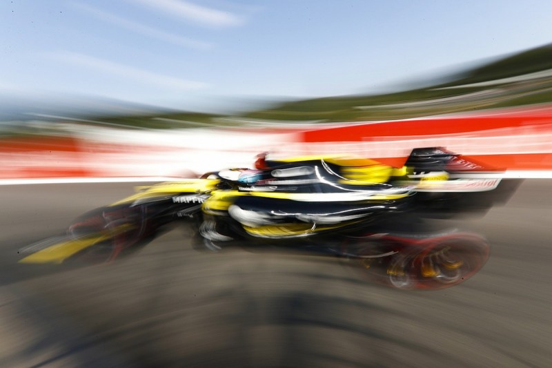 Renault F1 power deficit is history, reckons Daniel Ricciardo