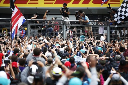 Silverstone expands British GP crowd capacity, aims for 150,000