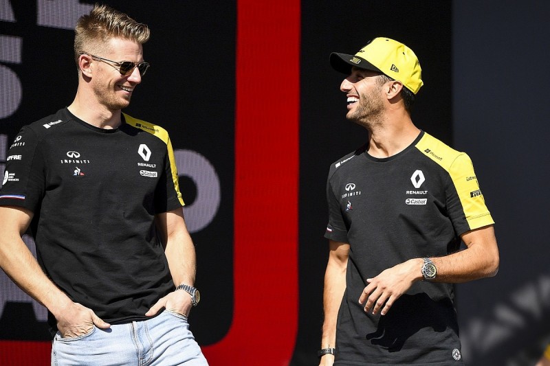 Ricciardo hopes "easy" Hulkenberg gets F1 seat after Renault exit