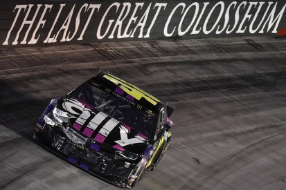 Jimmie Johnson's last-gasp battle for 2019 NASCAR Cup playoff place