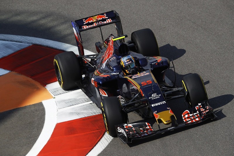 F1 analysis: Why Red Bull's Verstappen shuffle is good for Sainz