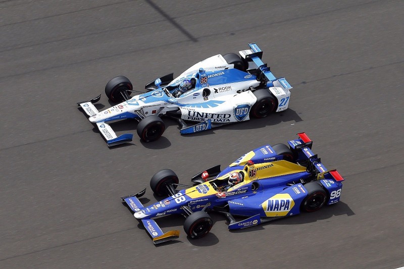 Marco Andretti and Alexander Rossi in 2018 IndyCar seat swap