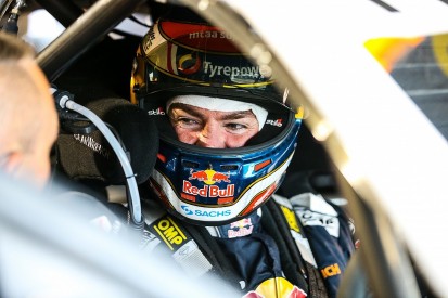 Craig Lowndes extends Triple Eight Supercars enduros deal to 2021