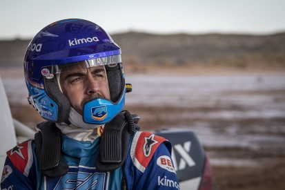 Fernando Alonso finds dunes "shocking" as Dakar tests commence