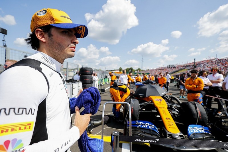 Sainz: Simulators will reduce impact of F1 testing cut