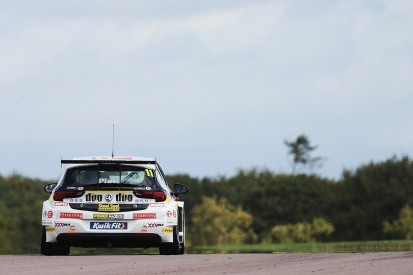 Vauxhall driver Jason Plato on top in Thruxton BTCC practice