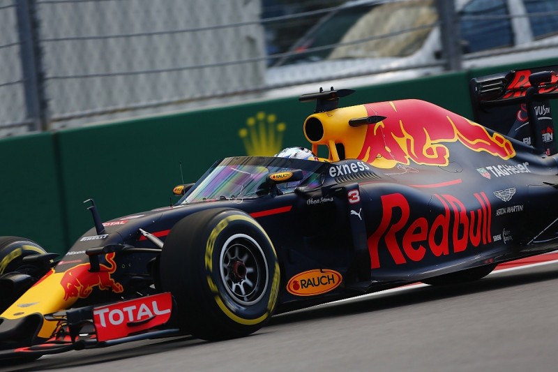 Red Bull aeroscreen visibility is fine says Daniel Ricciardo