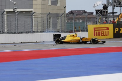 Jolyon Palmer fears he's already doomed to a poor Russian GP
