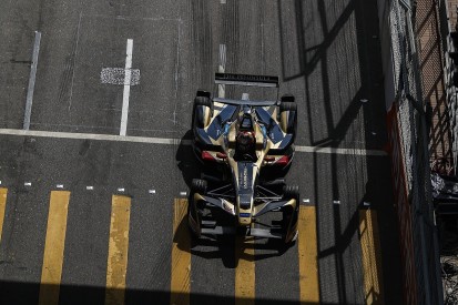 Formula E Hong Kong: Vergne takes pole despite final-corner spin