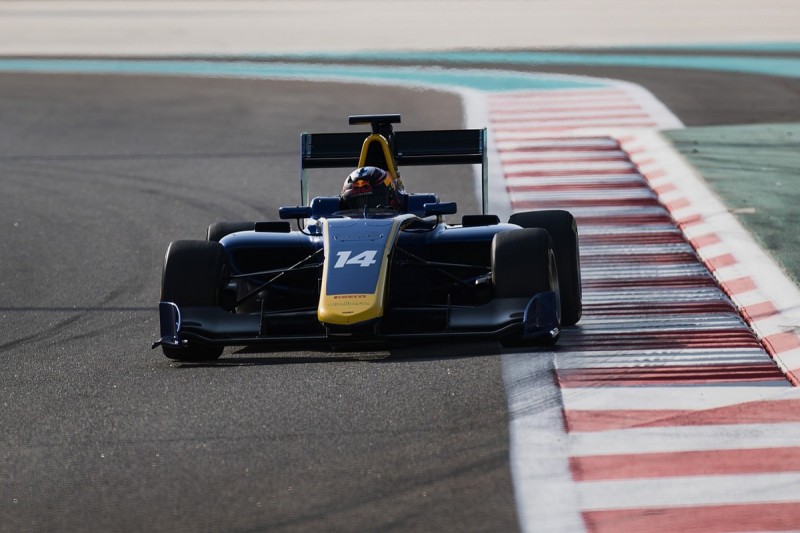 Abu Dhabi GP3 test: Kari fastest again on day two for MP Motorsport