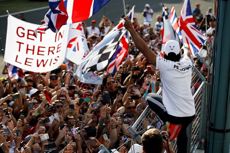 Hamilton's Hungarian Grand Prix drive "another dimension" - Wolff